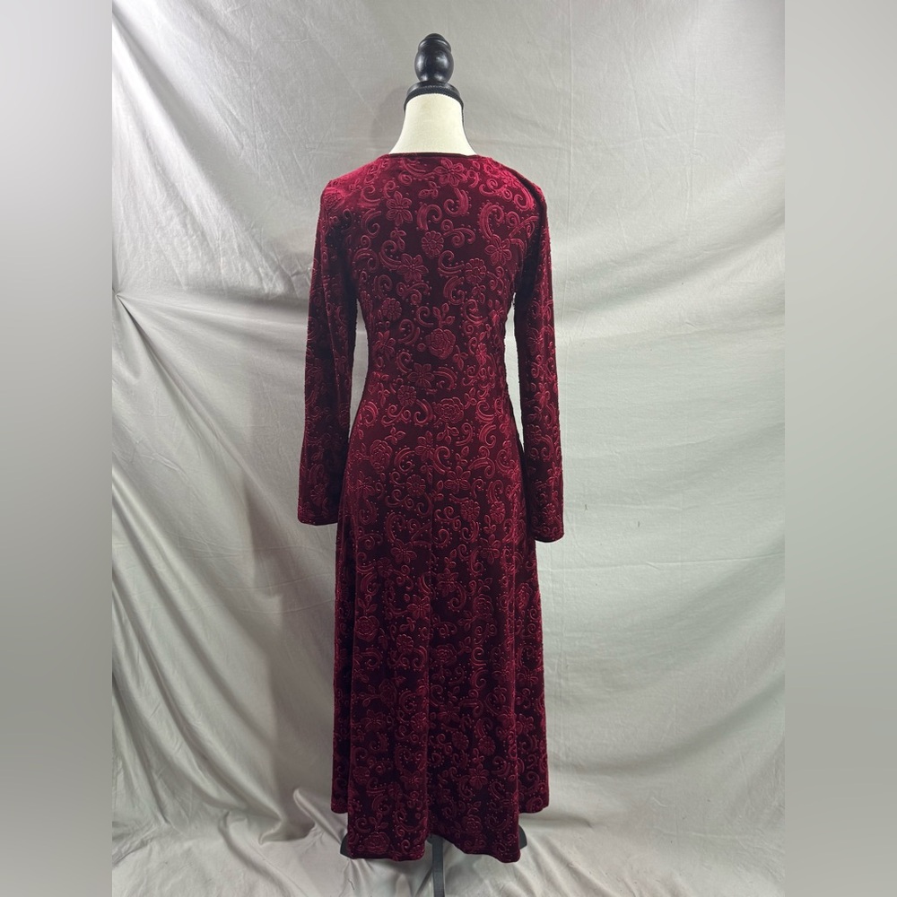 Burgundy  V-Neck Velvet Long Sleeve Dress - Picture 10 of 10